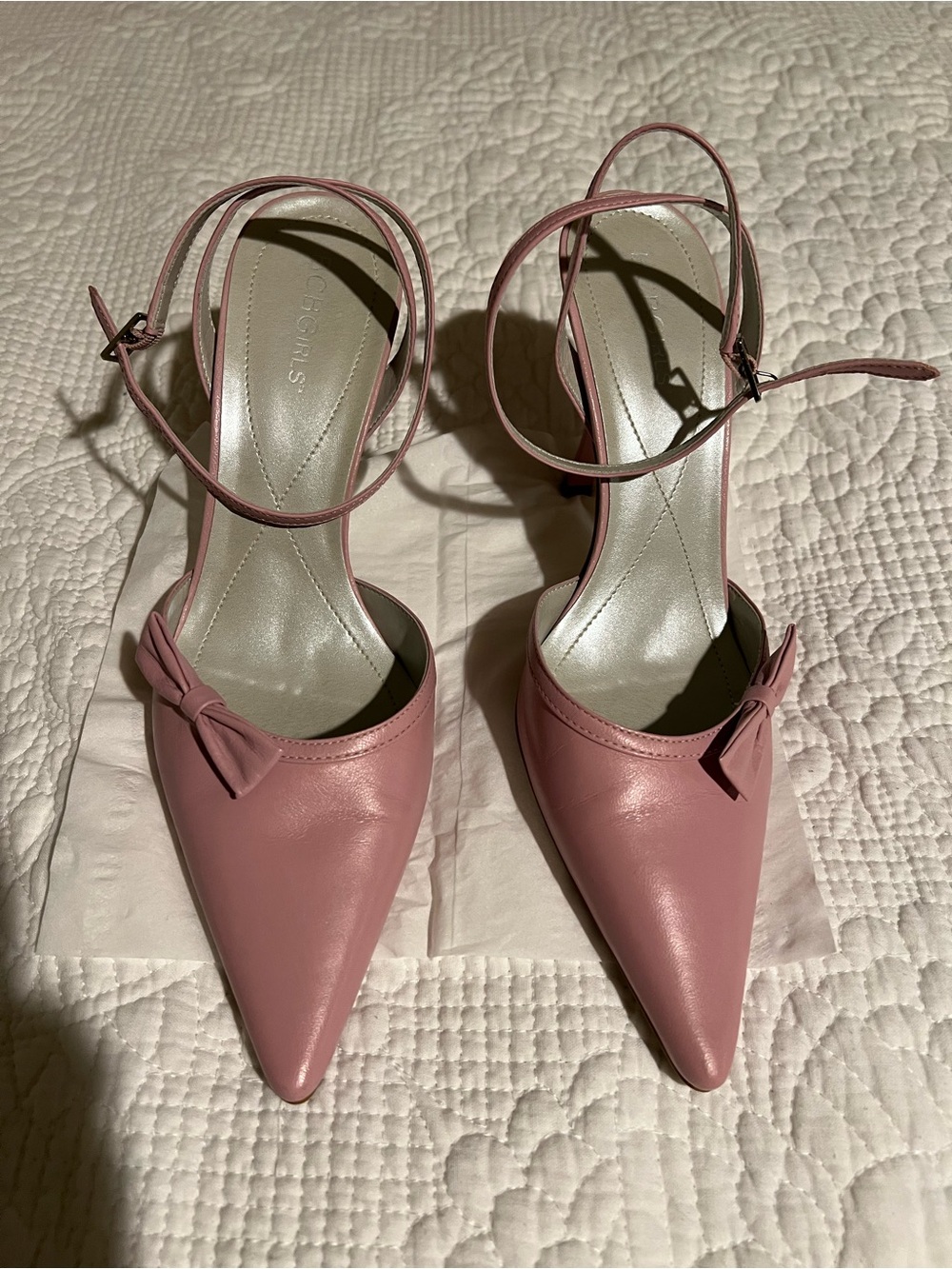 BCBG Powder Pink Pointed-Toe Ankle-Strap Pumps with Bow in very good condition